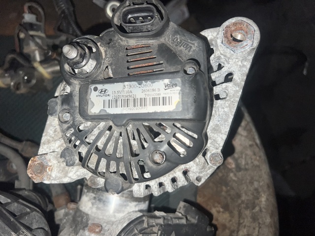 HYUNDAI 373002G600 Генератор в наличии Тернополь