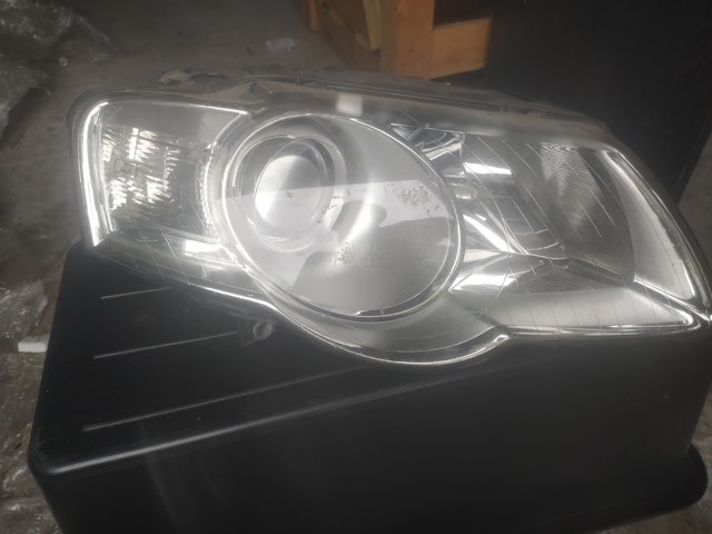 3C0941006 VAG Фара правая купить в Ужгород