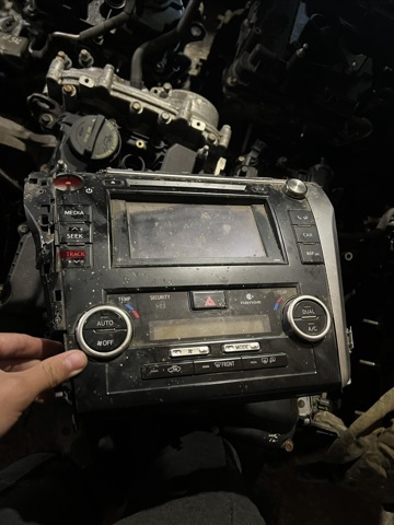 8614033010 TOYOTA Магнитола (радио AM/FM) купить в Чернигов