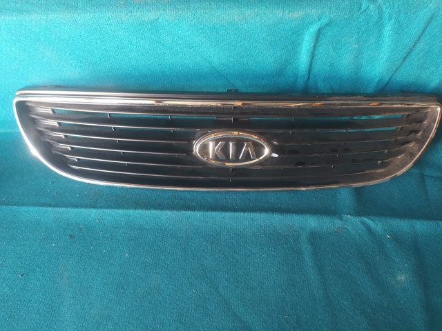 Решетка радиатора 863502G110 HYUNDAI