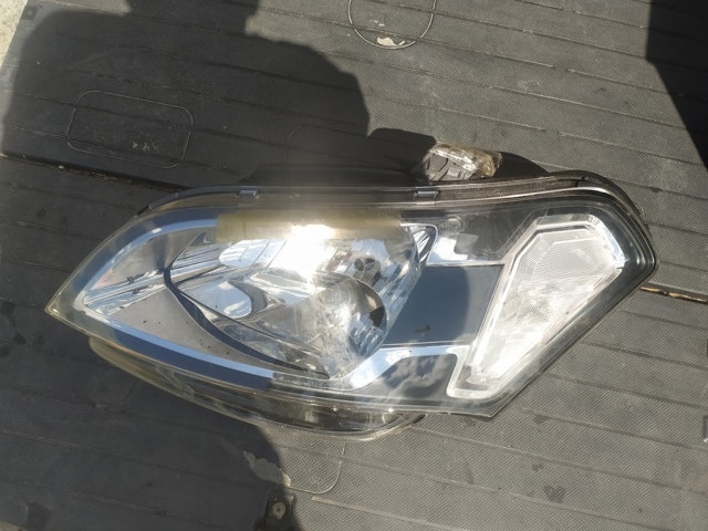 HYUNDAI 921012KXXX Фара левая в наличии Ужгород