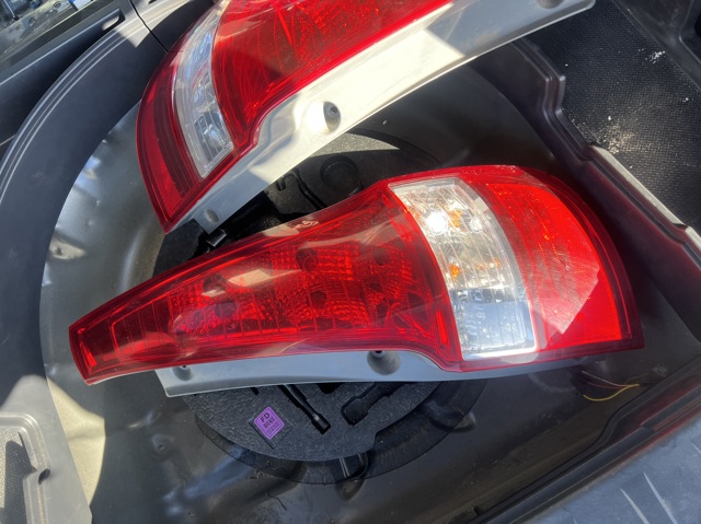 924022R100 HYUNDAI Фонарь задний правый верхний купить в Черновцы