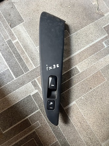 HYUNDAI 935802S6109P в наличии Павлоград
