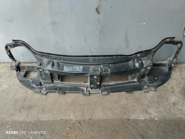 8200274224 RENAULT Суппорт радиатора в сборе (монтажная панель крепления фар) купить в Ирпень