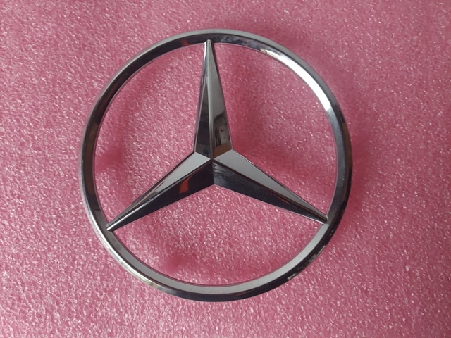 0008173200 MERCEDES Эмблема решетки радиатора купить в Житомир