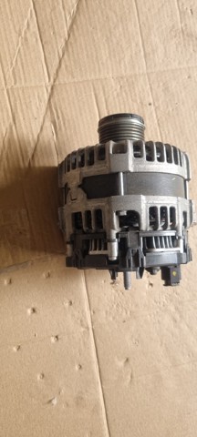 Автомобильный генератор 0009062609 MERCEDES