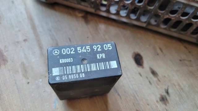 0025459205 Реле бензонасоса купить Черкассы