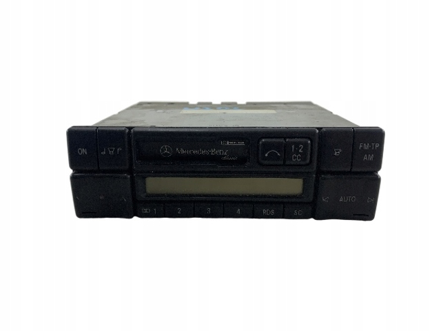 MERCEDES 0038206286 Магнитола в наличии Винница