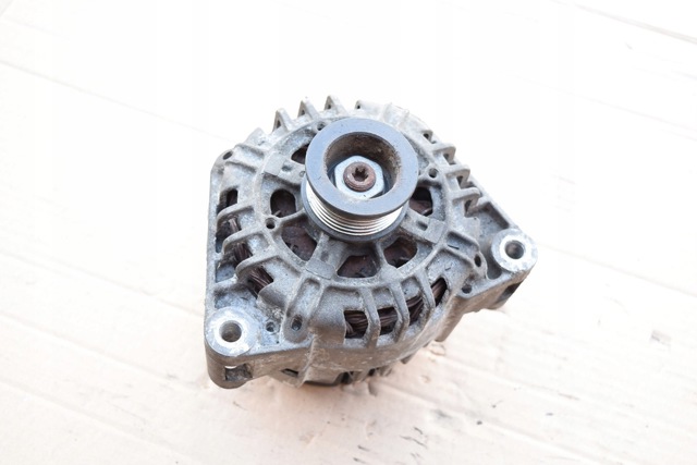 A0111546202 MERCEDES Генератор купить в Киев