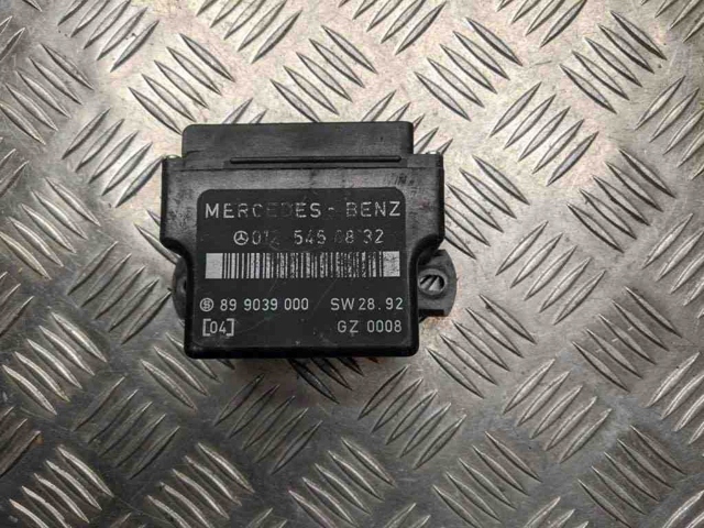 MERCEDES 0125458832 Реле свечей накала в наличии Житомир