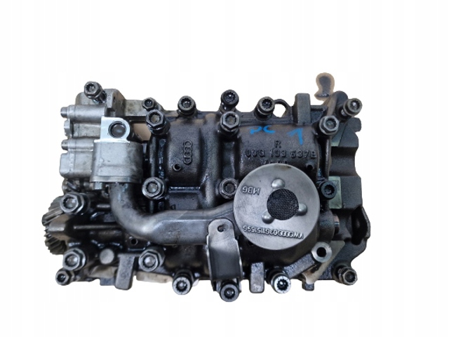 VAG 03G115105C Масляный насос в наличии Ровно