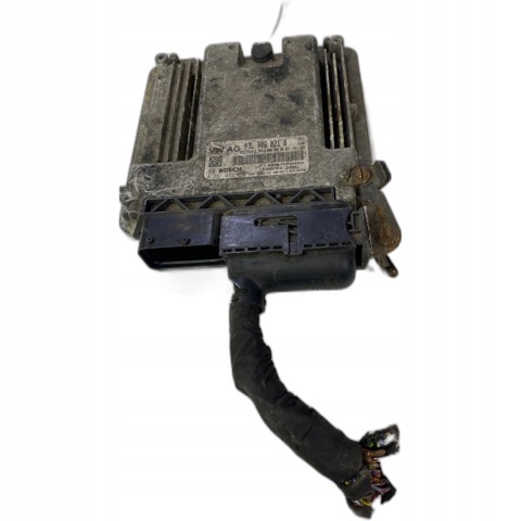 03L906021Q Блок управления двигателем купить Украина