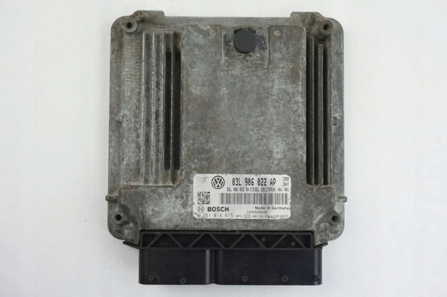 VAG 03L906022AP Блок управления двигателем в наличии Сумы