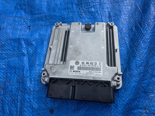 VAG 03L906022CB Модуль управления (ЭБУ) двигателем в наличии Черкассы