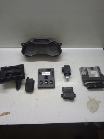 03L906022MM Блок управления двигателем купить Винница