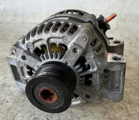 04801835AD CHRYSLER Генератор купить в Чернигов