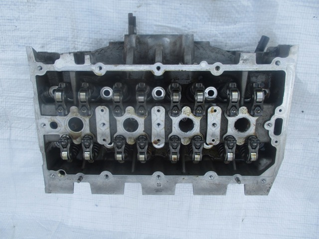 VAG 04E103404AE Головка блока цилиндров (ГБЦ) в наличии Черкассы