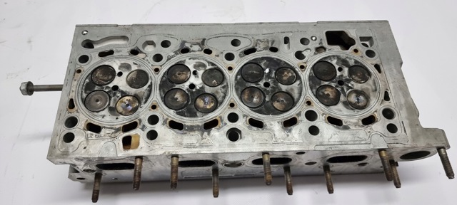 04L103064 VAG ГБЦ купить в Полтава