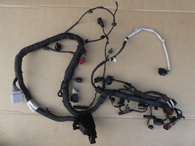 04L972627KR Жгут проводов моторного отсека купить Черновцы