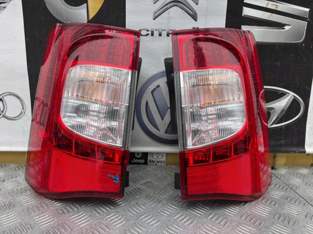 CHRYSLER 05182530AE Задний фонарь в наличии Житомир