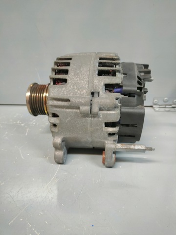 VAG 05L903026E Генератор в наличии Кривой Рог