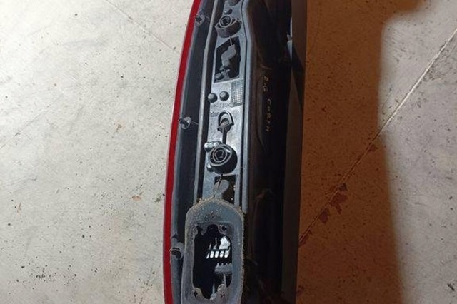 Задняя правая фара 09114337 OPEL