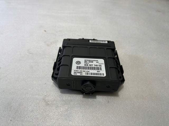 0C8927749 PORSCHE купить в Киев