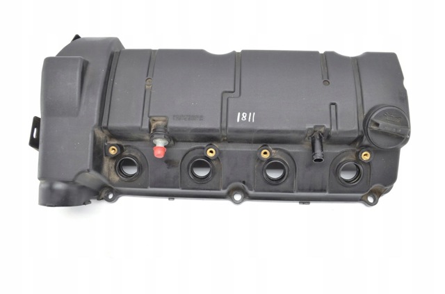 MITSUBISHI 1035B051 Клапанная крышка в наличии Винница
