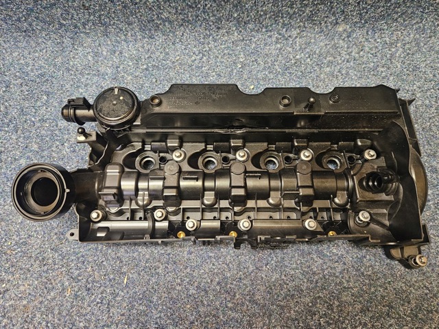 11128579962 Клапанная крышка купить Ровно