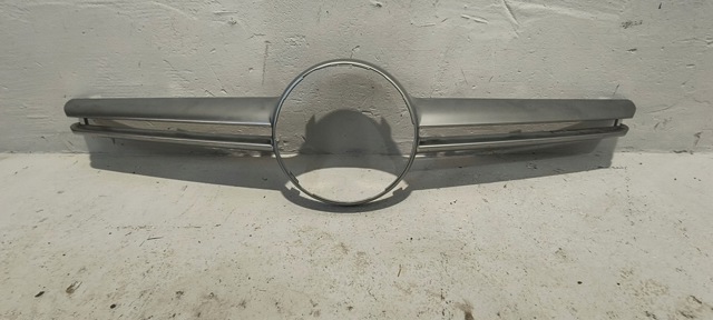 A1178880660 MERCEDES Решетка радиатора купить в Николаев