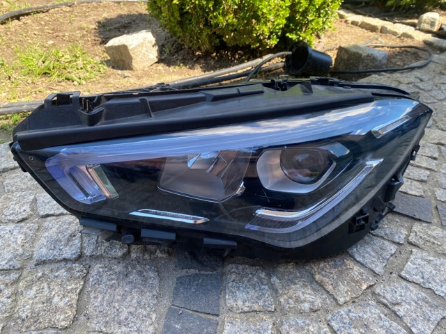 A1189062500 MERCEDES Левая фара купить в Павлоград