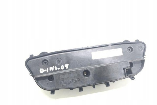 Блок управления печкой 13273095 OPEL