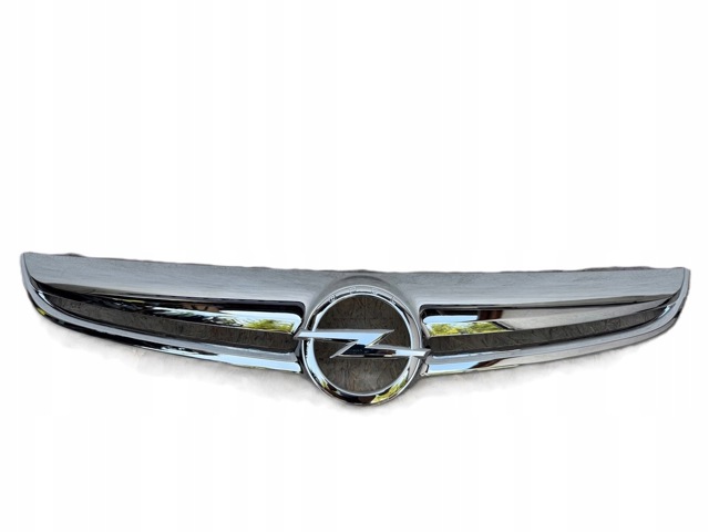 OPEL 13286001 Накладка (рамка) решетки радиатора в наличии Житомир