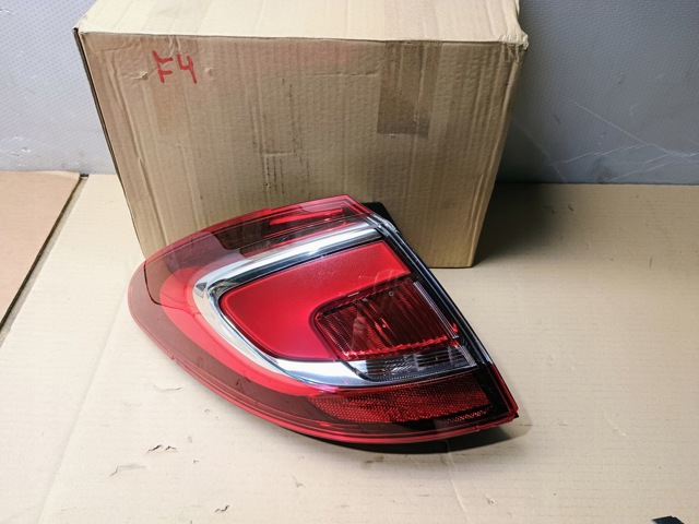 Задняя левая внешняя фара 13432356 OPEL
