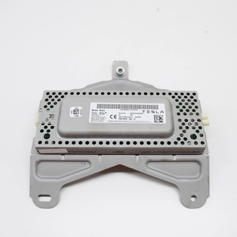 TESLA 152797400C Магнитола (радио AM/FM) в наличии Черкассы