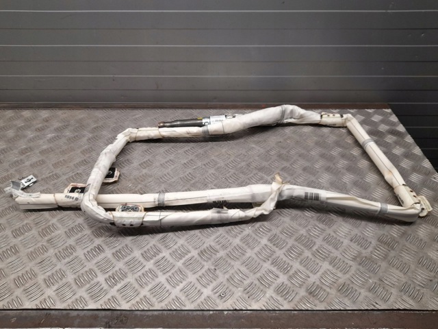 A1668601002 MERCEDES Подушка безопасности (AIRBAG) шторка боковая правая купить в Хмельницкий