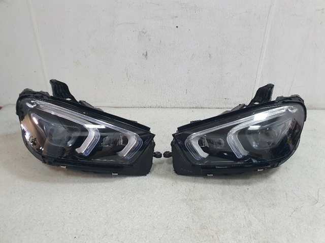 MERCEDES A1679065608 в наличии Одесса
