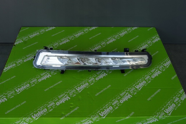 FORD 1725080 Фара дневного света левая в наличии Ровно