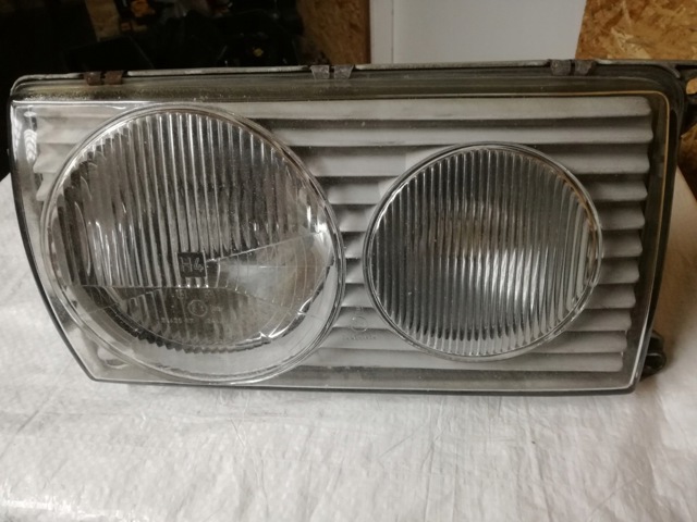 Фара комбинированная, передняя 1EJ003075041 HELLA