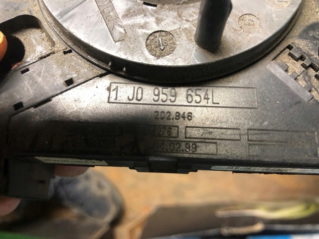 VAG 1J0959654L Шлейф руля в наличии Днепр