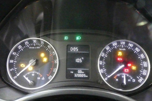 1Z0920803G VAG Приборная доска (щиток приборов) купить в Украина