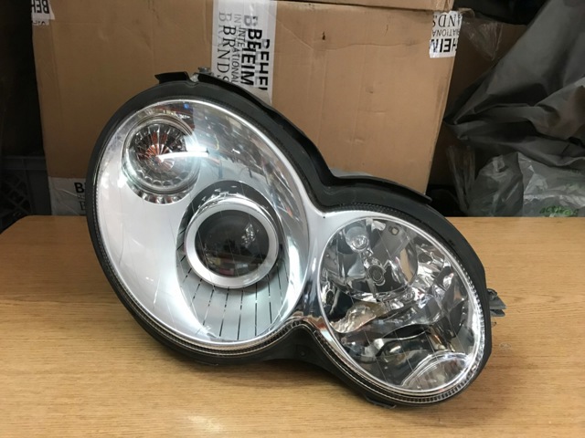 203820 MERCEDES Фара левая купить в Ужгород