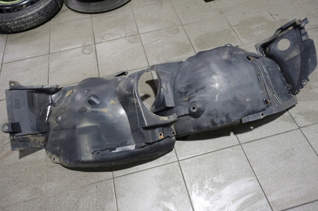 2038840622 MERCEDES Подкрылок крыла переднего правый передний купить в Одесса