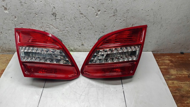 MERCEDES 2048204064 Задний фонарь в наличии Житомир