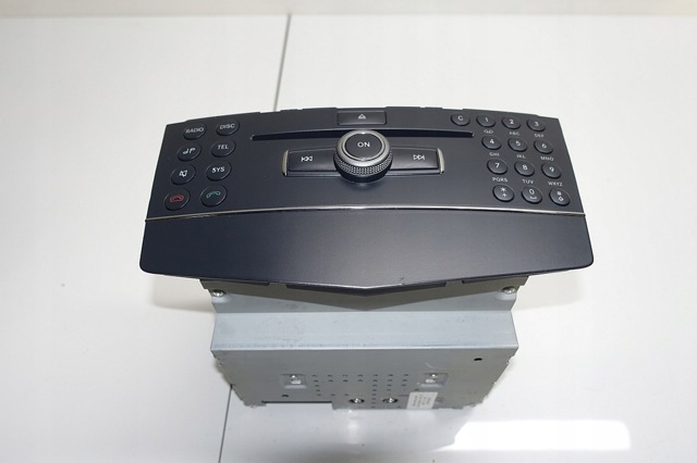 MERCEDES 2048704490 Магнитола (радио AM/FM) в наличии Хмельницкий