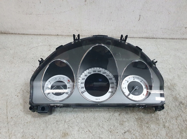 MERCEDES A2049005509 в наличии Ровно