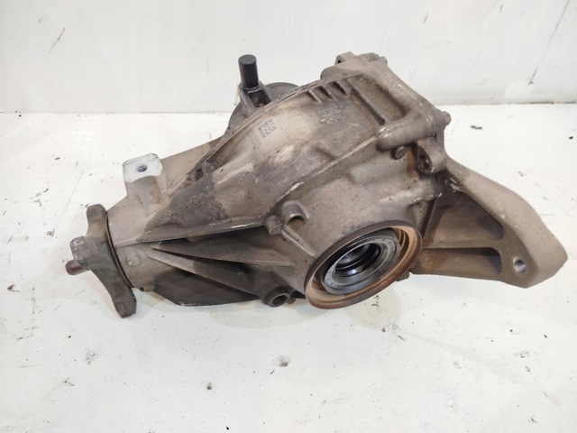 2053505200 MERCEDES Редуктор задний купить в Каменское