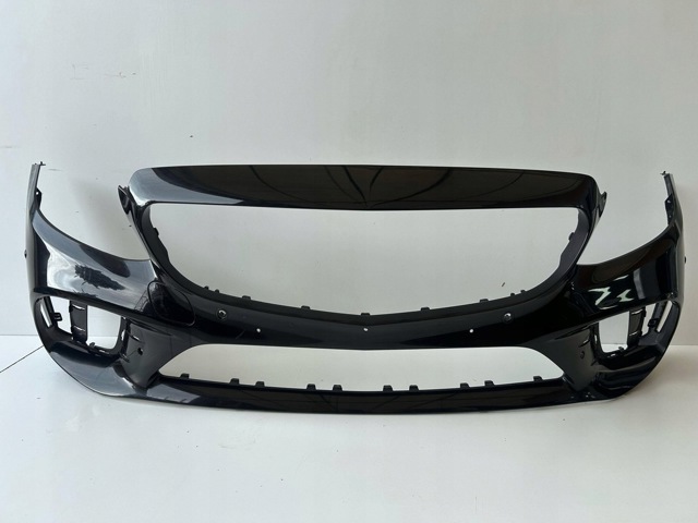 2058856602 MERCEDES Молдинг бампера переднего правый купить в Чернигов