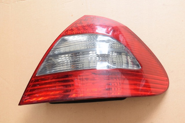 MERCEDES 2118202664 Задний фонарь в наличии Николаев