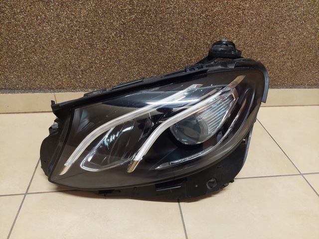 A2139063904 MERCEDES Левая фара купить в Ровно